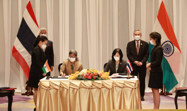 Thai PBS Signs MOU With Indian Public Broadcaster Prasar Bharati